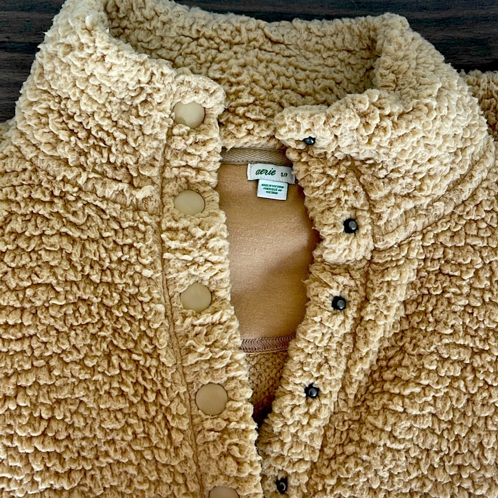 Aerie Sherpa
